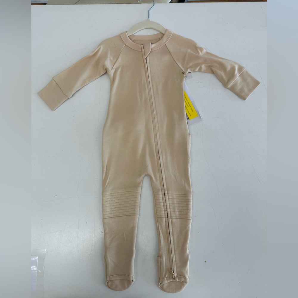Goumi Footie. 6-12months